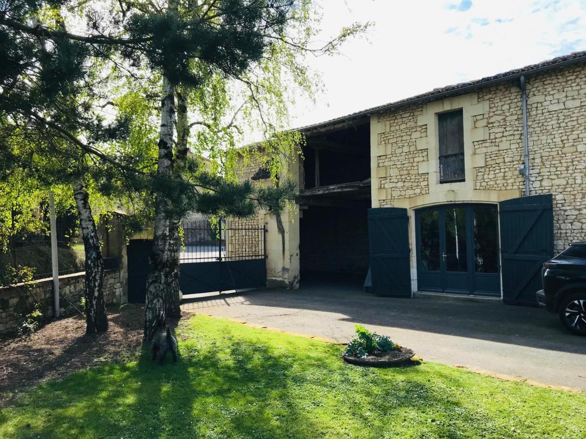 Gite Au Boom Coeur En Options Spa Et Repas Tourtenay Экстерьер фото